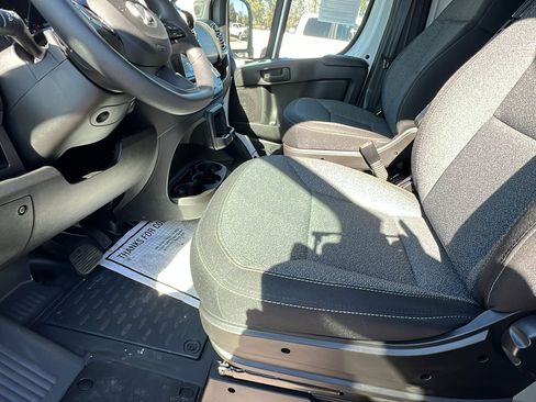 Used 2025 RAM ProMaster 2500 image 17
