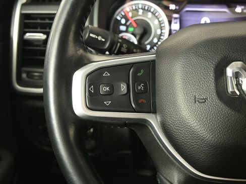 Used 2022 RAM 1500 Big Horn AWD/4WD image 40