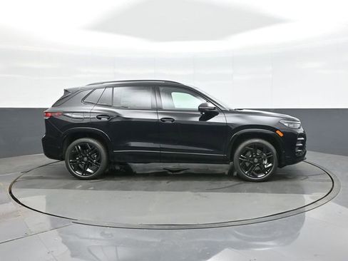 New 2026 Volkswagen Tiguan SE R-Line image 8