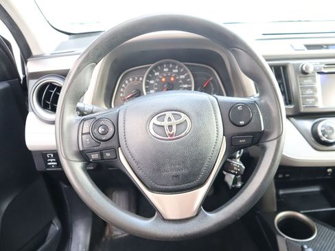 Used 2013 Toyota RAV4 LE image 30