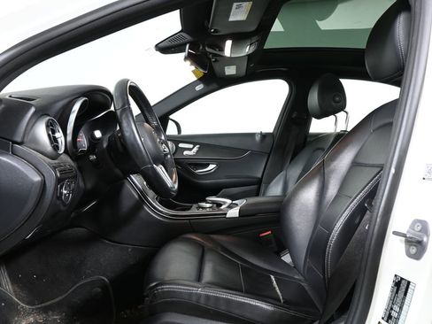 Used 2019 Mercedes-Benz C 300 C 300 image 3