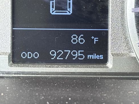 Used 2018 Toyota 4Runner TRD Off-Road Premium image 34