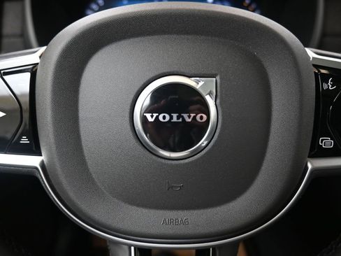 New 2026 Volvo XC90 B6 Plus w/ Protection Package Premier image 30