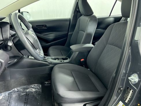 Used 2024 Toyota Corolla LE FWD image 7