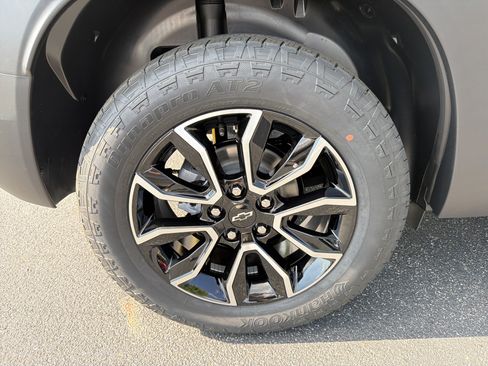 New 2026 Chevrolet TrailBlazer ACTIV w/ Driver Confidence Package AWD/4WD image 17