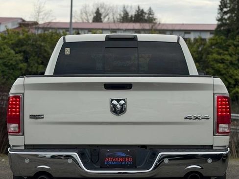 Used 2017 RAM 1500 Laramie w/ Convenience Group image 15