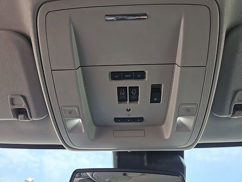 Used 2018 GMC Sierra 2500 Denali w/ Duramax Plus Package image 29