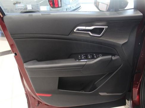 Used 2023 Kia Sportage X-Line w/ X-Line Premium Package image 45