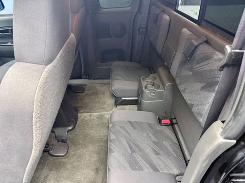 Used 2005 Chevrolet Colorado LS w/ Xtreme Appearance Package image 13