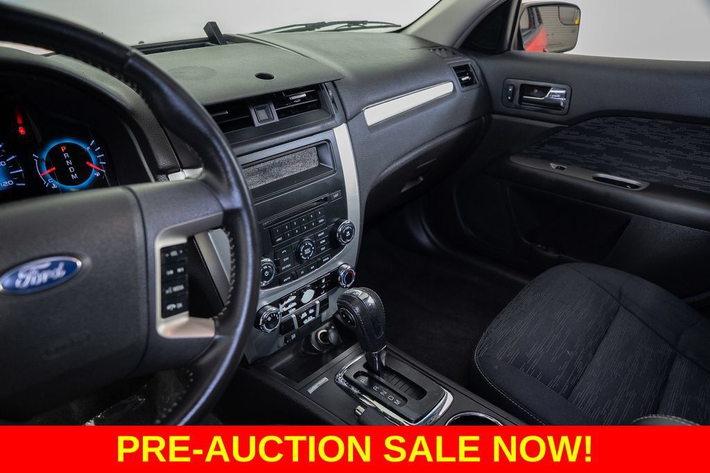 Used 2012 Ford Fusion SE FWD image 25