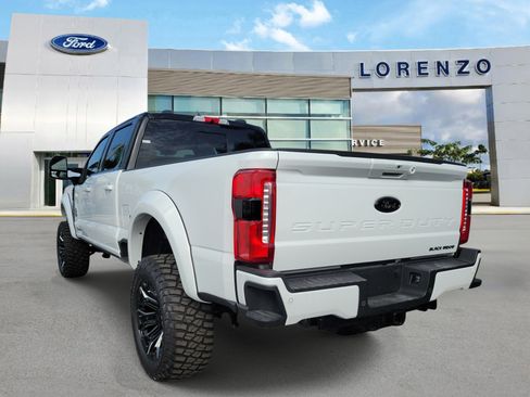 New 2026 Ford F250 Lariat w/ Black Appearance Package AWD/4WD image 4