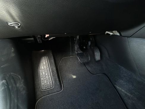 New 2026 Jeep Compass Latitude image 18