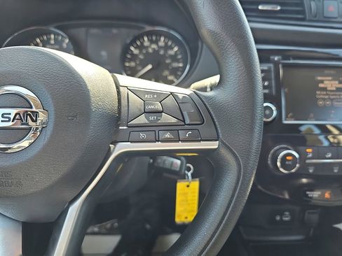 Used 2019 Nissan Rogue S AWD/4WD image 22
