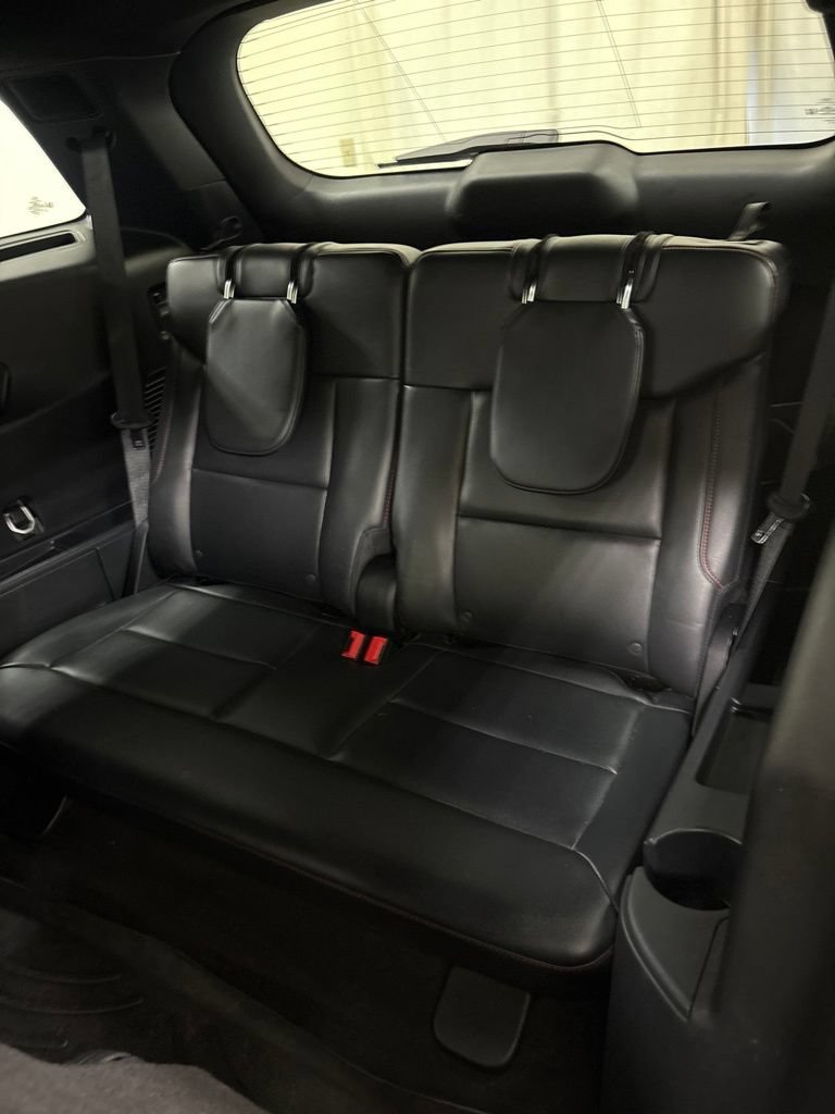 Used 2025 Ford Explorer ST-Line AWD/4WD image 24