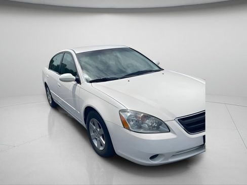 Used 2003 Nissan Altima 2.5 S w/ (CNV) Conventience Pkg FWD image 5