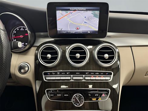 Used 2017 Mercedes-Benz C 300 4MATIC Sedan image 18
