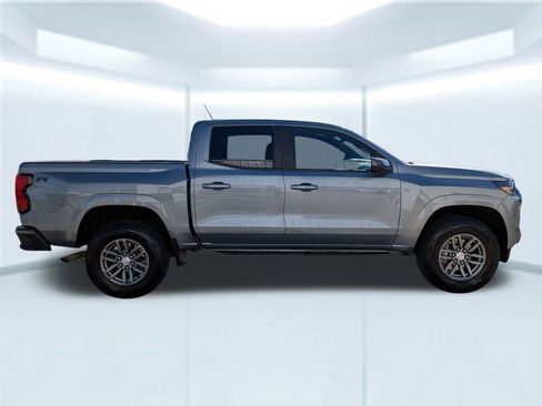 Used 2023 Chevrolet Colorado LT image 7