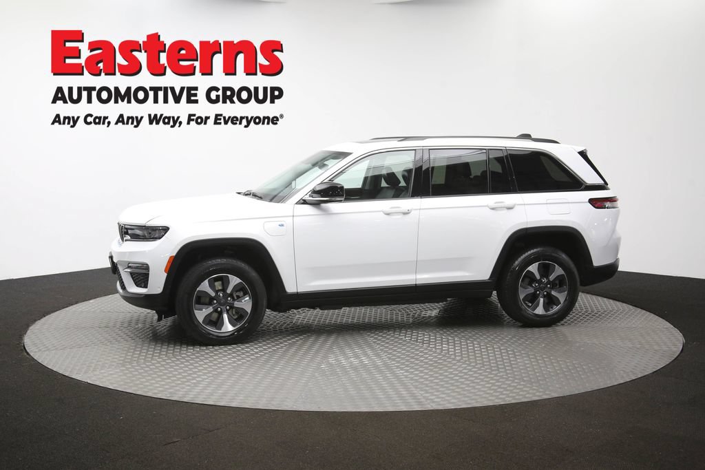 Used 2022 Jeep Grand Cherokee Limited 4xe w/ Luxury Tech Group II AWD/4WD image 64