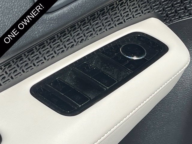 Used 2024 Nissan Ariya FWD image 10