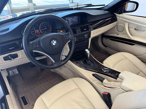 Used 2012 BMW 335i Convertible RWD image 16