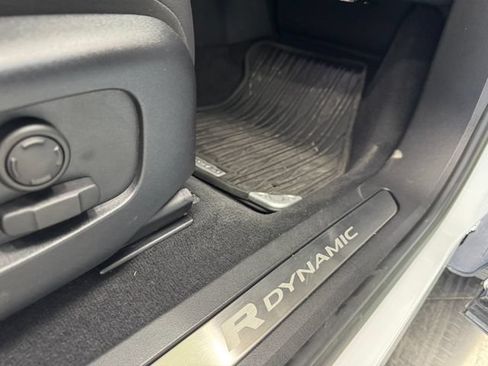 Used 2023 Land Rover Range Rover Evoque R-Dynamic S AWD/4WD image 39