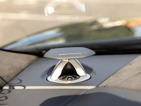 Used 2024 Lamborghini Urus S image 30