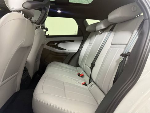 New 2026 Land Rover Range Rover Evoque S image 12