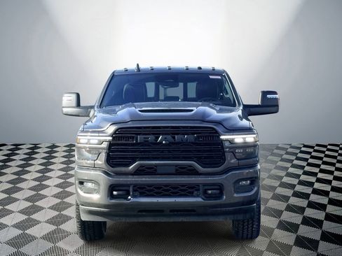 New 2026 RAM 2500 Laramie AWD/4WD image 2