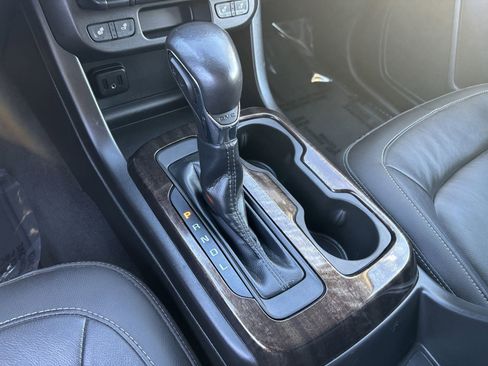 Used 2022 GMC Canyon Elevation image 29