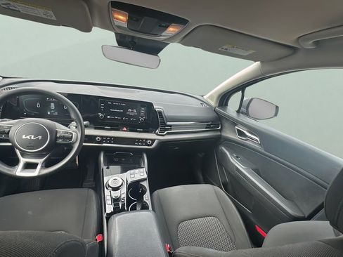 Used 2023 Kia Sportage LX image 22