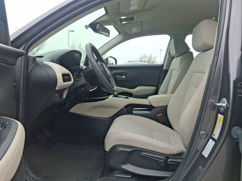 Certified 2023 Honda HR-V LX image 11