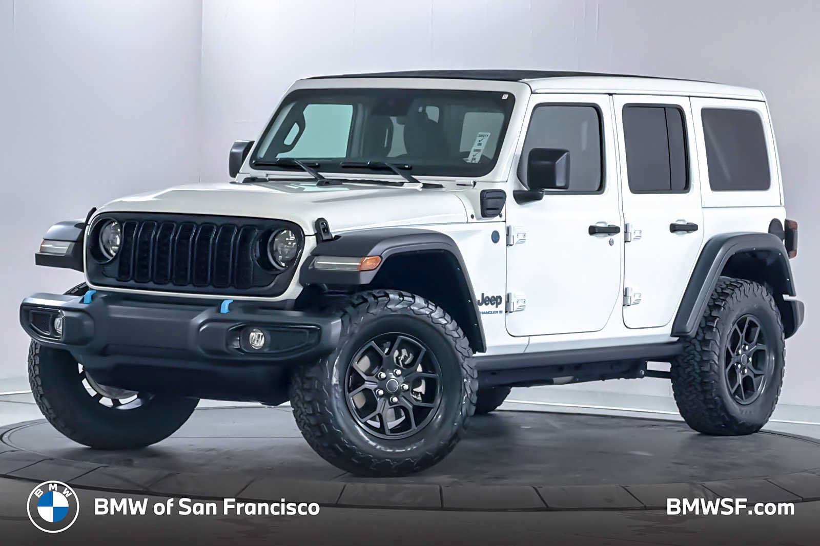 Used 2024 Jeep Wrangler Unlimited AWD/4WD image 1