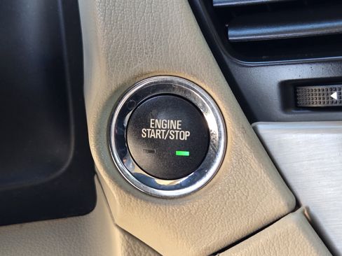 Used 2019 GMC Yukon Denali w/ Denali Ultimate Package image 25