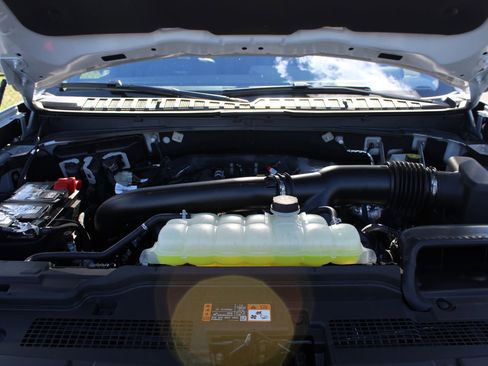 New 2025 Ford Expedition Max Platinum w/ Stealth Performance Package image 24