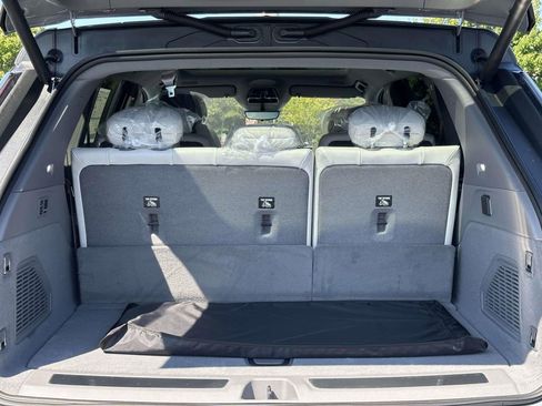 New 2026 Cadillac Escalade IQ Sport 1 image 12