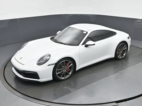 Used 2020 Porsche 911 Carrera S RWD image 31