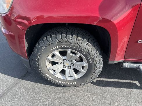 Used 2018 Chevrolet Colorado LT w/ LT Convenience Package image 18