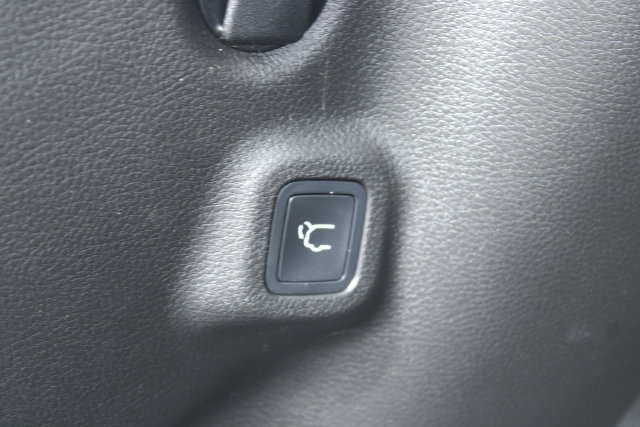 Used 2022 Jeep Compass Latitude w/ Convenience Group AWD/4WD image 39
