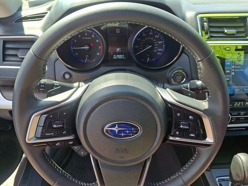 Used 2018 Subaru Outback 2.5i Limited AWD/4WD image 20