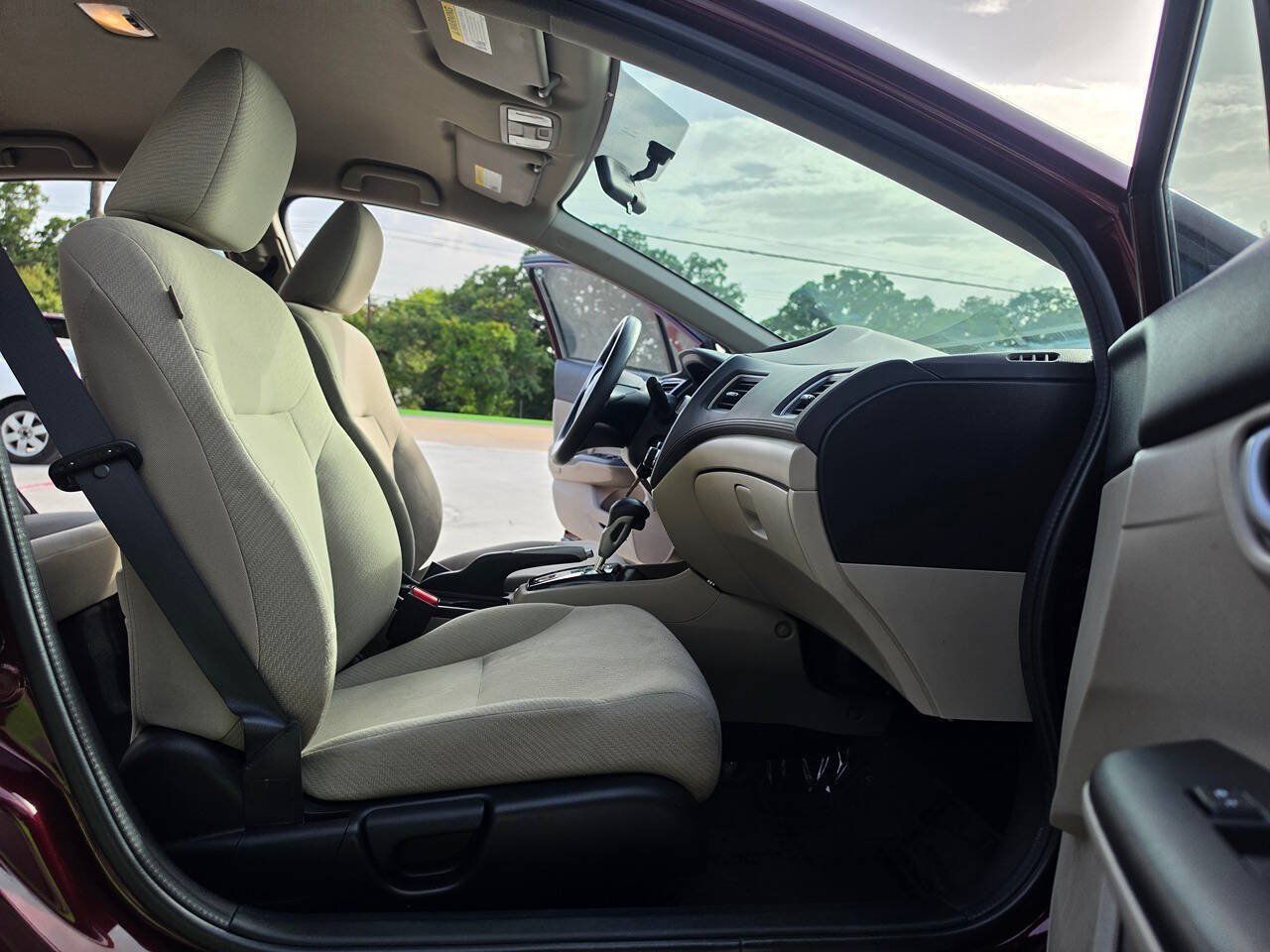 Used 2013 Honda Civic LX image 30