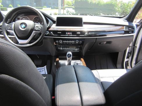 Used 2018 BMW X5 xDrive35i AWD/4WD image 21