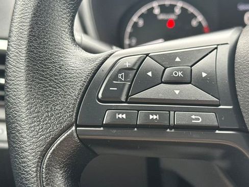 Used 2025 Nissan Altima 2.5 S image 25