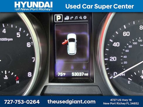 Used 2018 Hyundai Santa Fe SE Ultimate w/ Cargo Package image 13