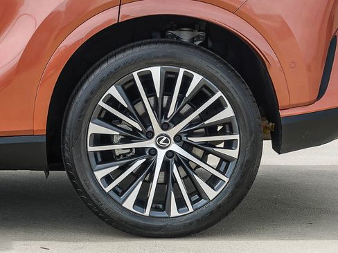 Certified 2024 Lexus RX 350 Premium Plus w/ Convenience Package image 10