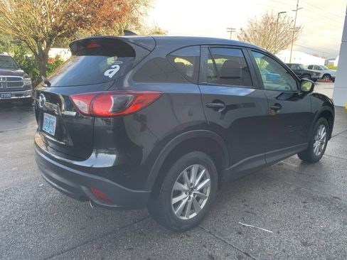 Used 2016 MAZDA CX-5 Touring image 3