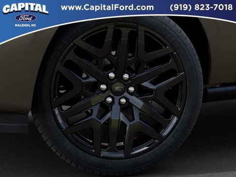 New 2027 Ford Expedition Max Platinum w/ Stealth Performance Package AWD/4WD image 19