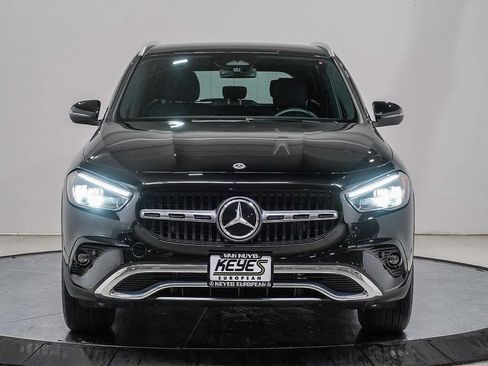 Used 2025 Mercedes-Benz GLA 250 image 2