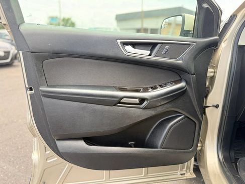 Used 2017 Ford Edge SEL AWD/4WD image 35