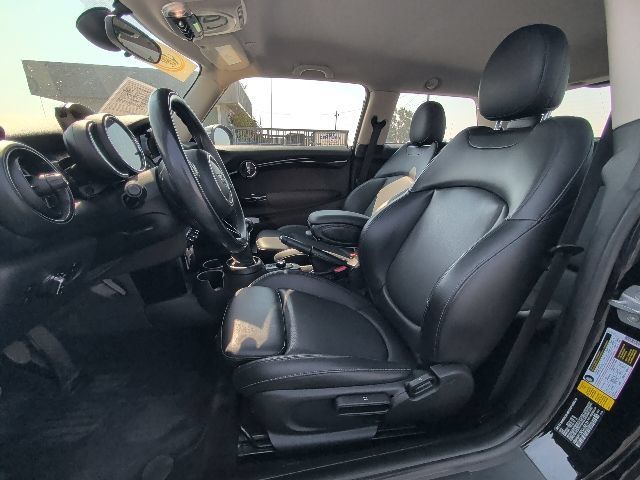 Used 2019 MINI Cooper S FWD image 3
