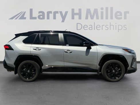 Used 2024 Toyota RAV4 XSE w/ Advanced Technology Package AWD/4WD image 6